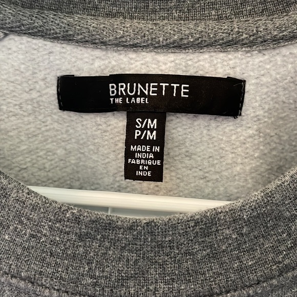 Brunette The Label ‘This Wine Is Making Me Awesome’ grey sweatshirt, size S/M - Picture 2 of 5